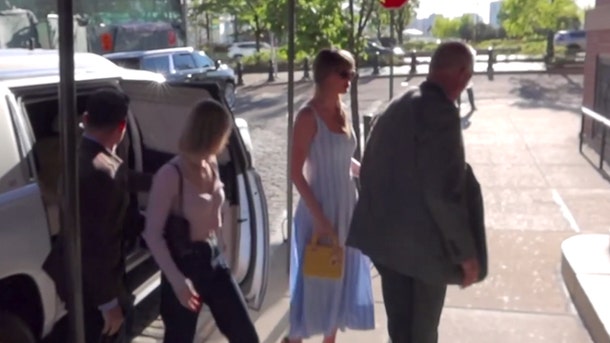 taylor-swift-kal-04-27-2026