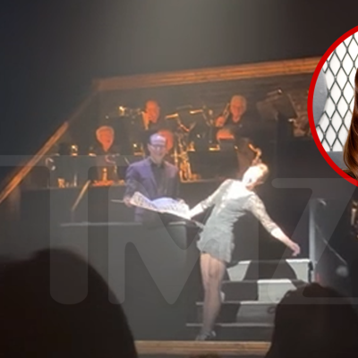 'Secret Lives of Mormon Wives' Whitney Leavitt Announces Exit During 'Chicago' Show