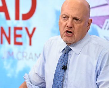 Jim Cramer says 'it's not to late' to own AI winners powering the market
