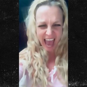 Britney Spears Geeks Over 'Devil Wears Prada' On Her Way to See Sequel