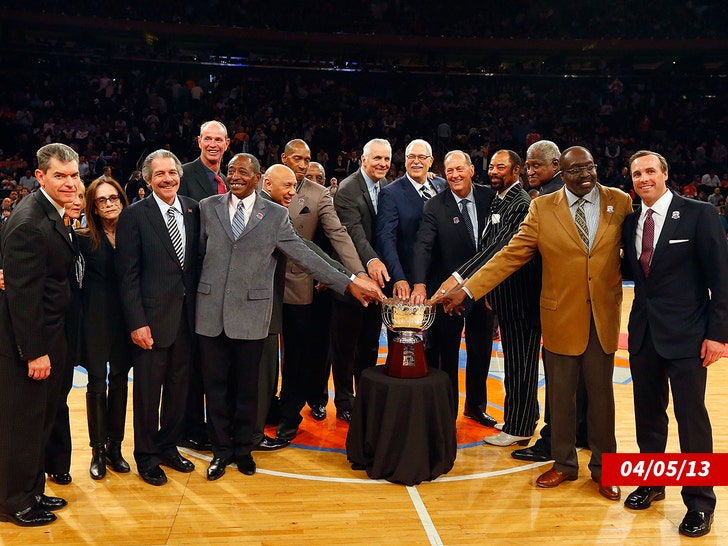 972-73 World Champions of basketball New York Knicks getty
