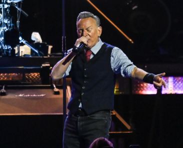 Bruce Springsteen Salutes Stephen Colbert With ‘Streets of Minneapolis’ Performance on ‘Late Show’: Watch