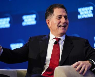 Dell shares jump 39% after server maker reports fastest sales growth since return to public market in 2018