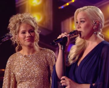 Kellie Pickler Returns to ‘American Idol’ For 2006 Cast Reunion In One of First Performances Since Husband’s Death in 2023