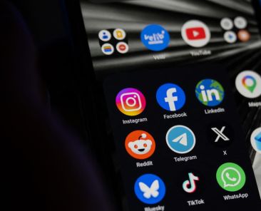 Social media bans on teens risk strengthening Big Tech's grip on the sector, Bluesky exec warns