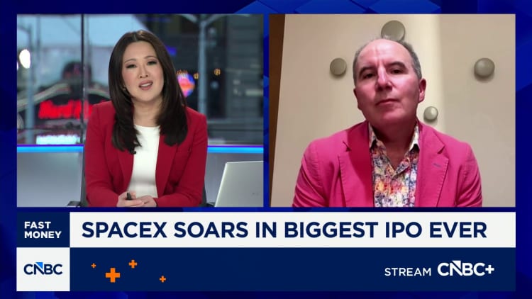 Over 80% chance SpaceX merges with Tesla in a year: Wedbush's Ives