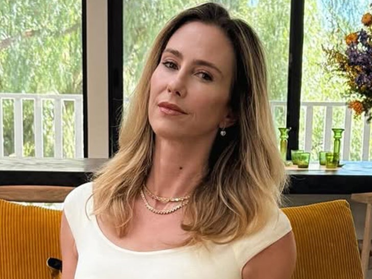 natalie fuller insta 1