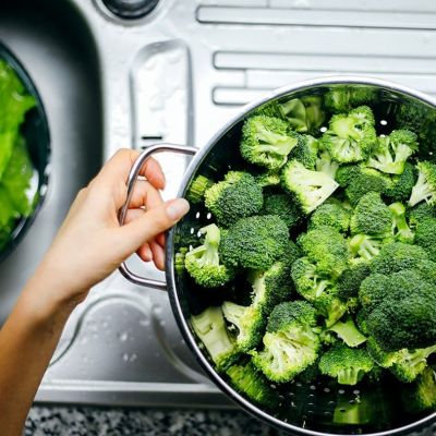 These leafy greens could help protect your lungs, study suggests