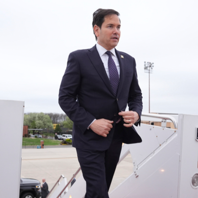 Trump admin puts alleged 'birth tourism' scheme on notice as expert delivers warning to hospitals