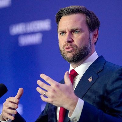 US official says JD Vance made 'great progress' in Iran talks, calls snub reports 'foreign propaganda'