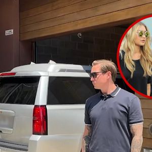 Taylor Swift Visits BFF Gigi Hadid's New York Condo Ahead of Wedding