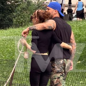 Ariana Grande & Ricky Alvarez Cozy Up During Central Park Stroll