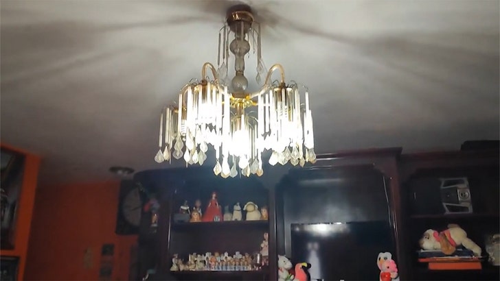 mexico-earthquake-light-fixture-kal-07-17-2026