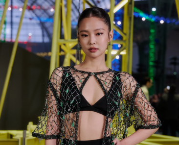 JENNIE Debuts Unreleased Songs at Open’er Festival, Teases New Music ‘Soon’