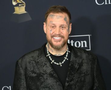 Jelly Roll Performs for Incarcerated Men at San Quentin Prison for ‘Hands Up’ Music Video