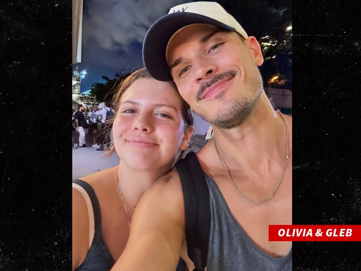 Olivia Savchenko Gleb Savchenko instagram
