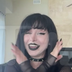 Drake Dating Show 'Goth Baddie' Pinkchyu Reveals Another Celeb Barked in Her DMs