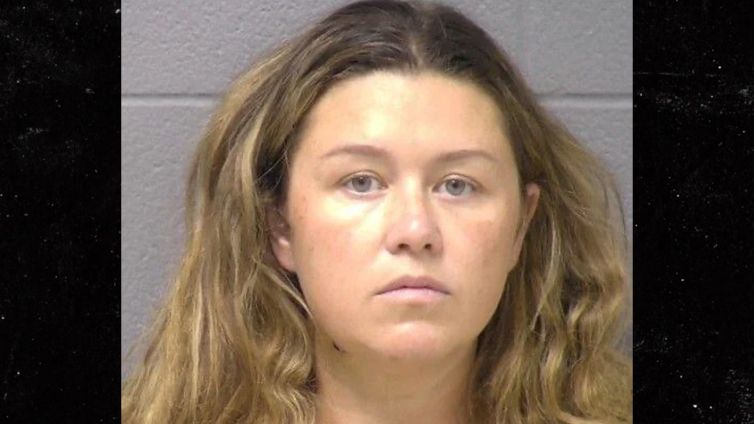 Lindsay Clancy Trial: Illinois Mom Allegedly Killed 2-Year-Old Son Hours After Texting About Case
