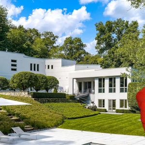 'America’s Next Top Model' Star Jay Manuel Lists Connecticut Home for $4.65M