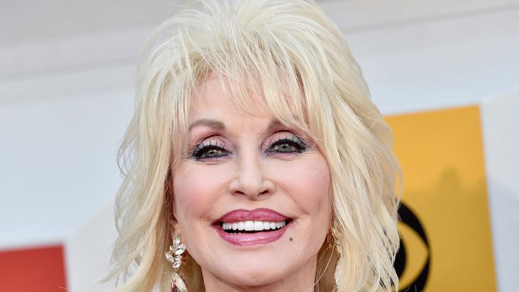 Dolly Parton Only Wanted Longtime Wig and Makeup Artist at Her Side When She Died
