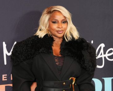Mary J. Blige Puts Booing Heckler on Blast During Las Vegas Residency Concert: ‘The F–k You Spend Your Money for, Idiot?’